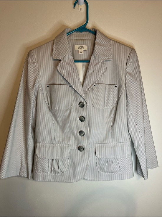 LOFT Jackets & Blazers - Ann Taylor LOFT Light Gray Pinstripe Women's Blazer Size 6